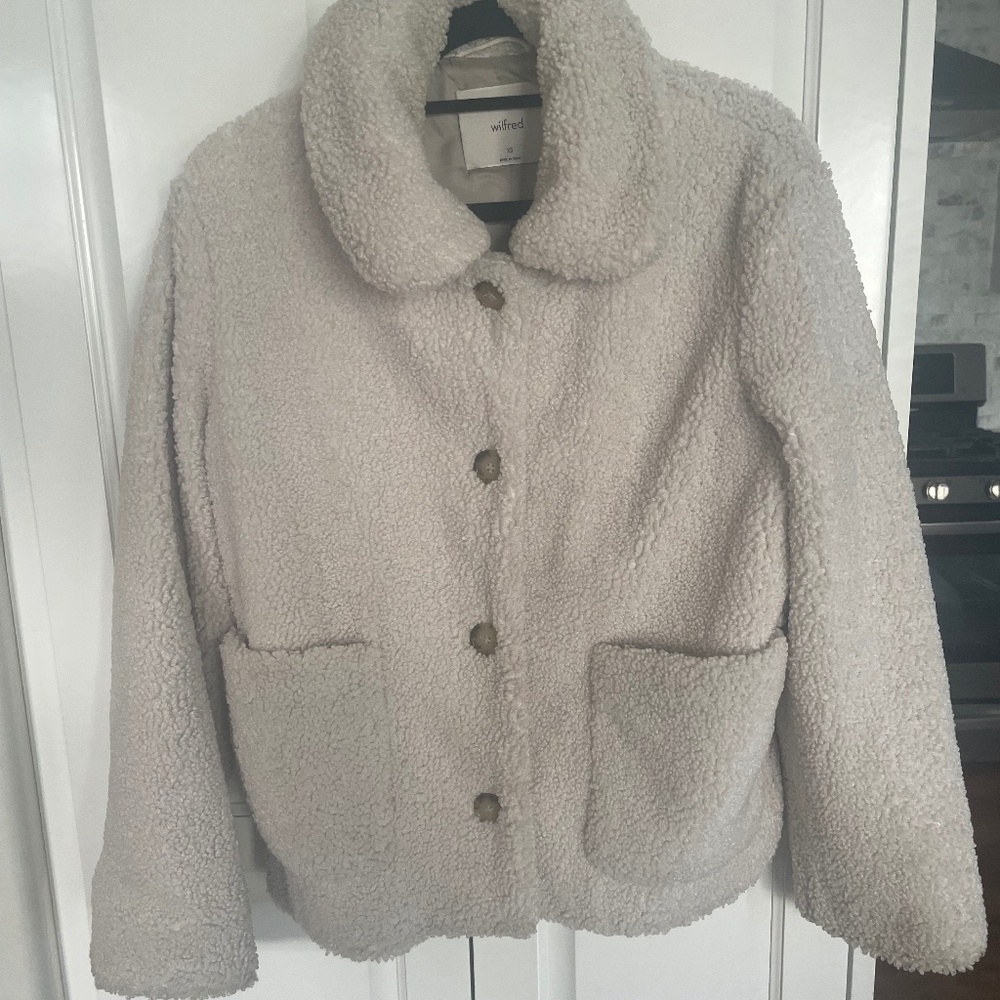 Preowned Wilfred Stanza Teddy Sherpa Jacket in cream, XS.